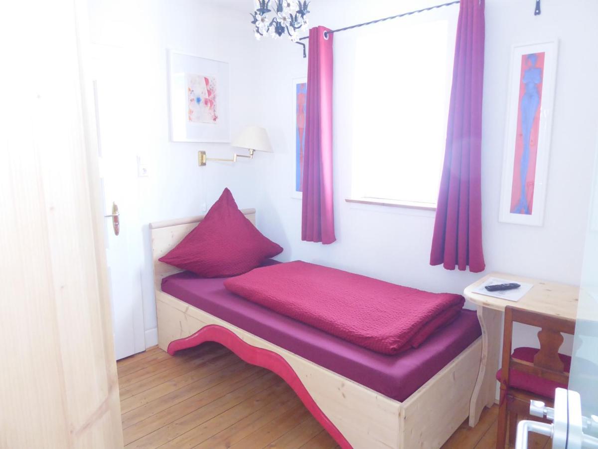 Pension Zur Rose Weil am Rhein Exterior photo