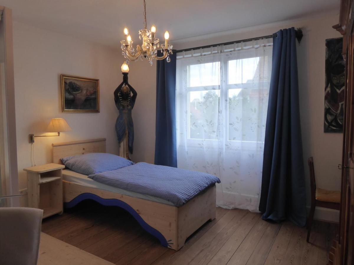 Pension Zur Rose Weil am Rhein Exterior photo